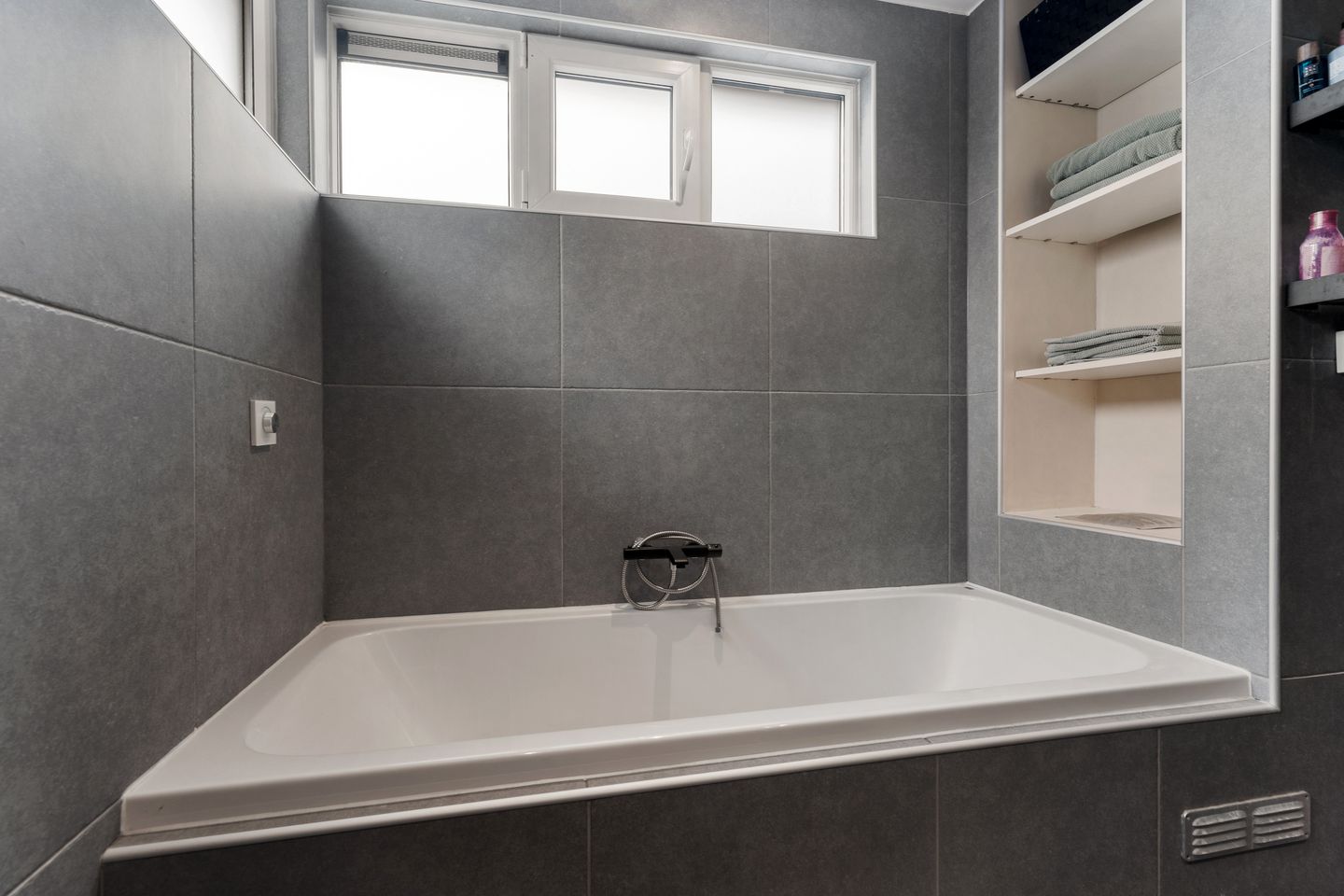 Photo 25 of Surinamesingel 37