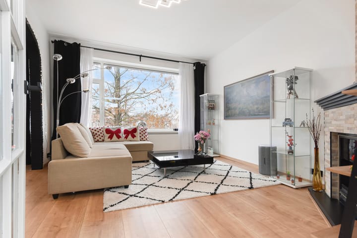 Photo 3 of Prins Bernhardlaan 116