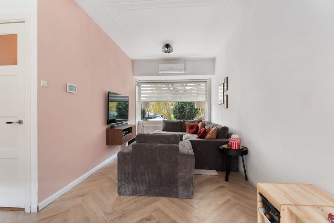 Photo 13 of Surinamesingel 37