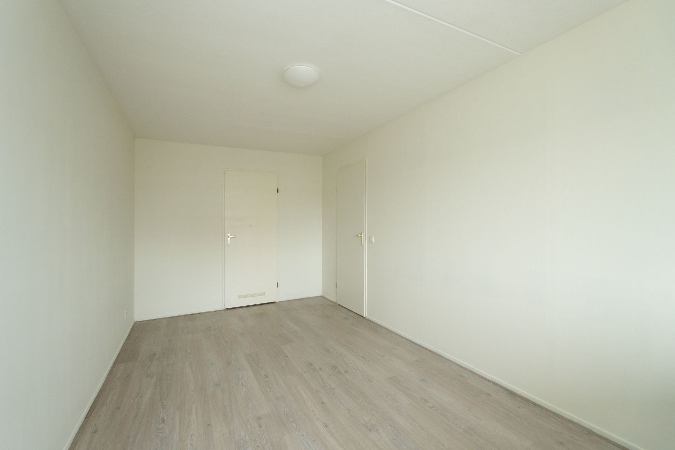 Foto 12 van Zuidplein 208