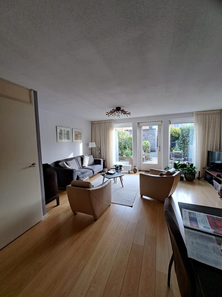 Photo 4 of Muiderpoort 25