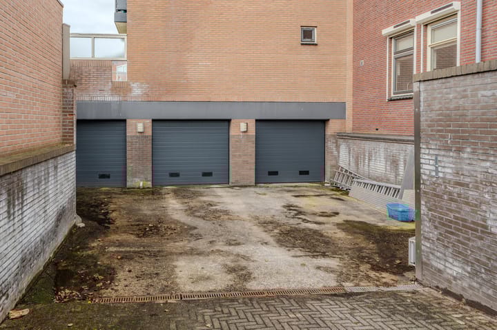 Foto 4 van Burgemeester Bartelsstr 2-B