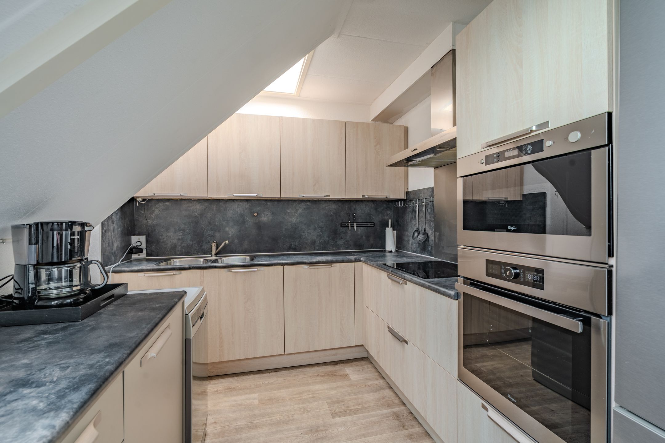 Foto 21 van Burgemeester Bartelsstr 2-B