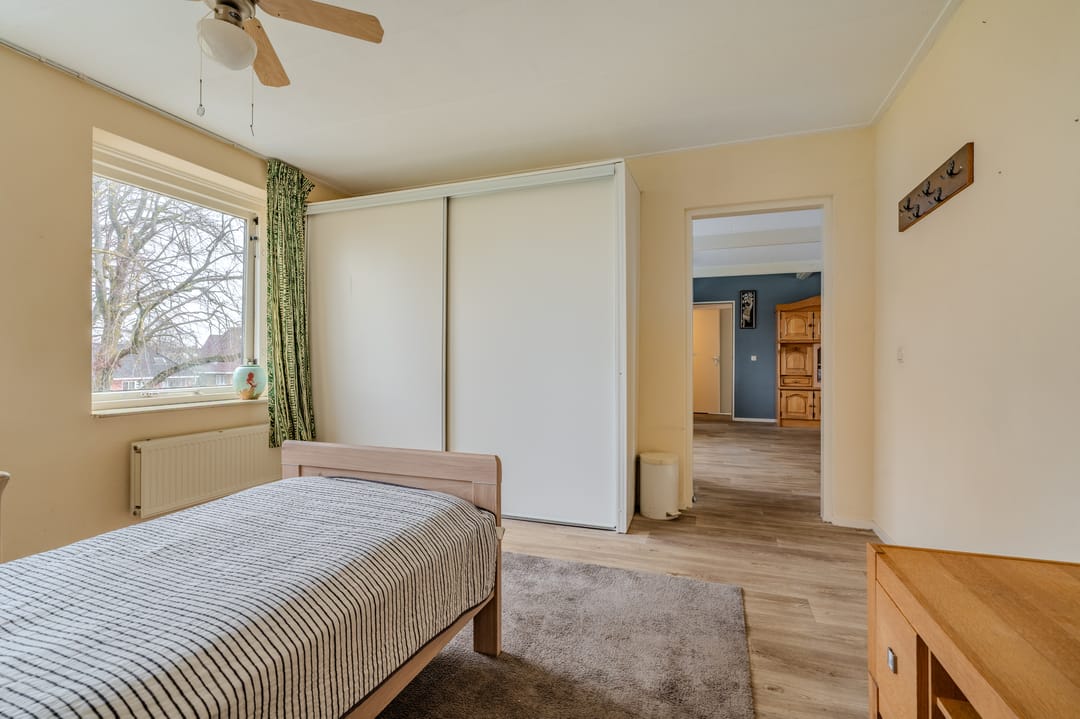 Foto 32 van Burgemeester Bartelsstr 2-B