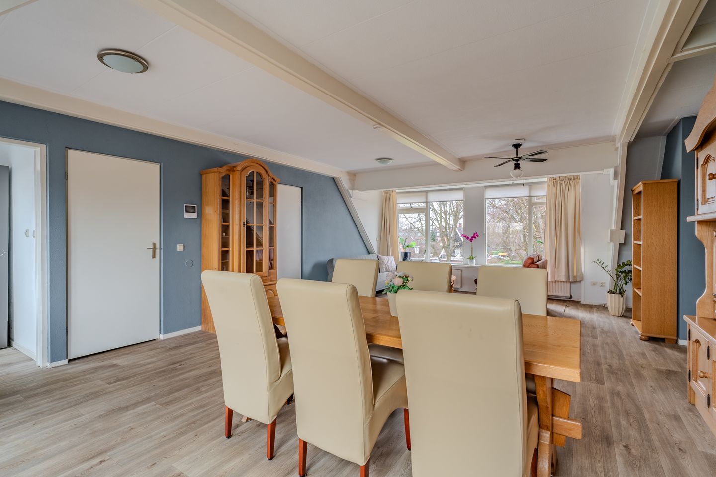 Foto 20 van Burgemeester Bartelsstr 2-B