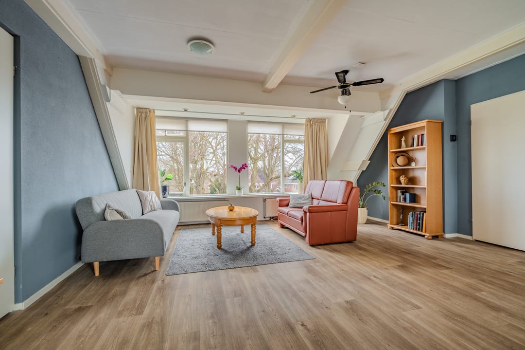 Foto 13 van Burgemeester Bartelsstr 2-B