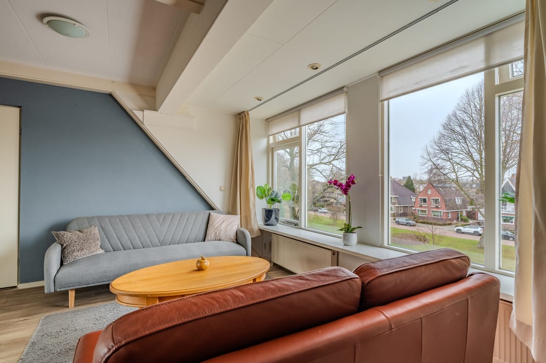 Foto 16 van Burgemeester Bartelsstr 2-B