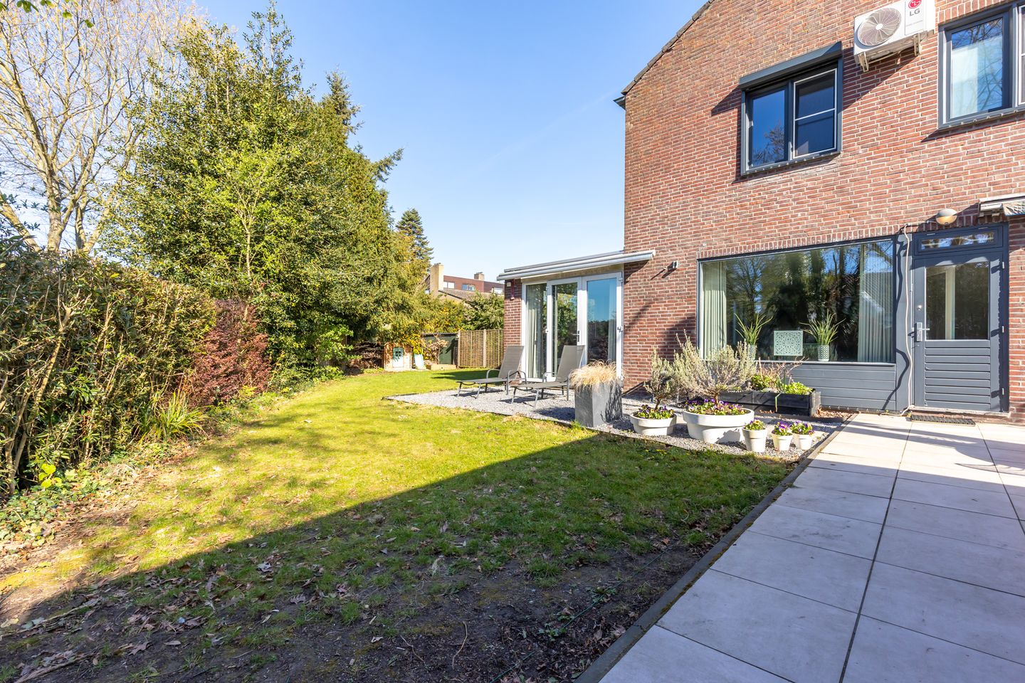 Foto 25 van Dunckellaan 17