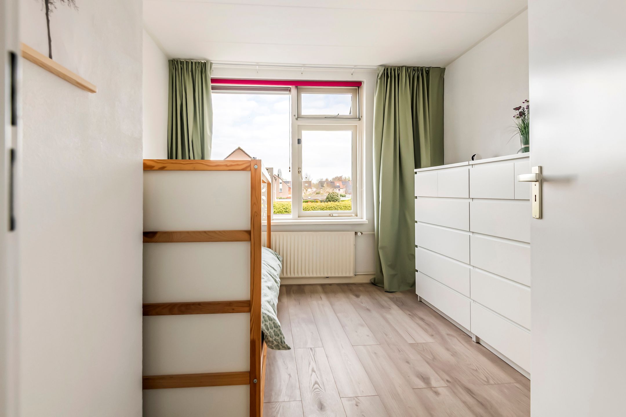 Foto 24 van Larikslaan 6