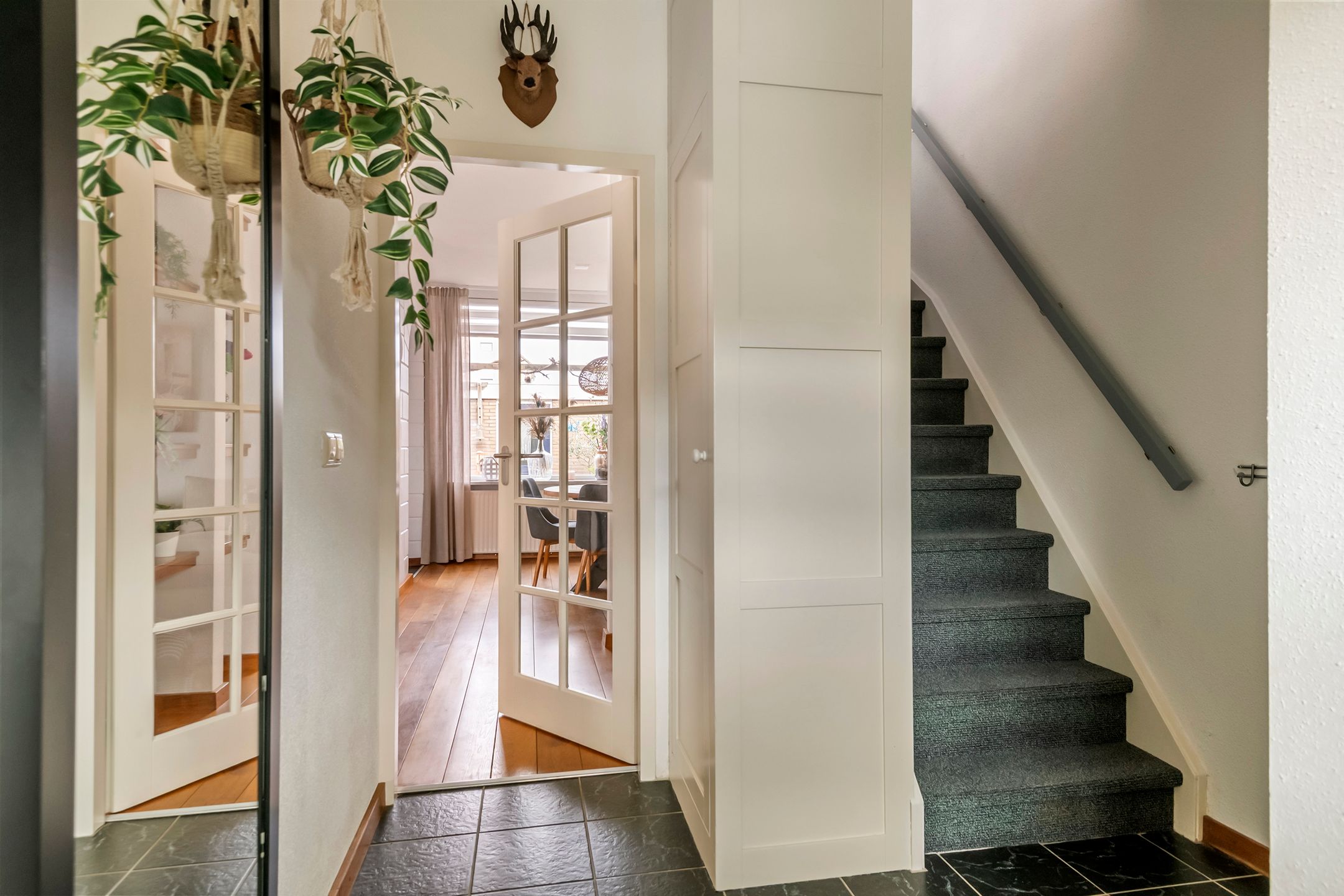 Foto 15 van Larikslaan 6