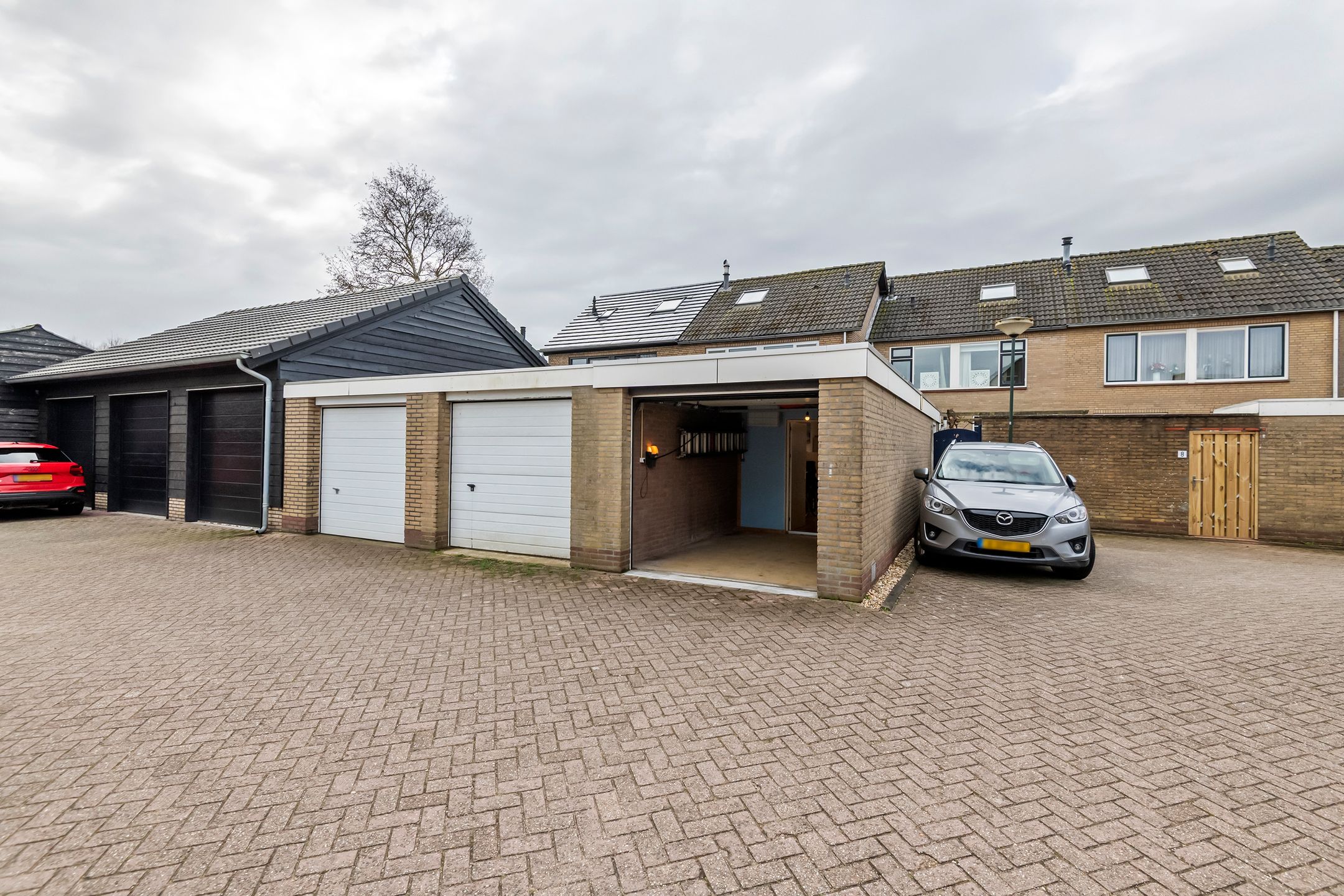 Foto 33 van Larikslaan 6