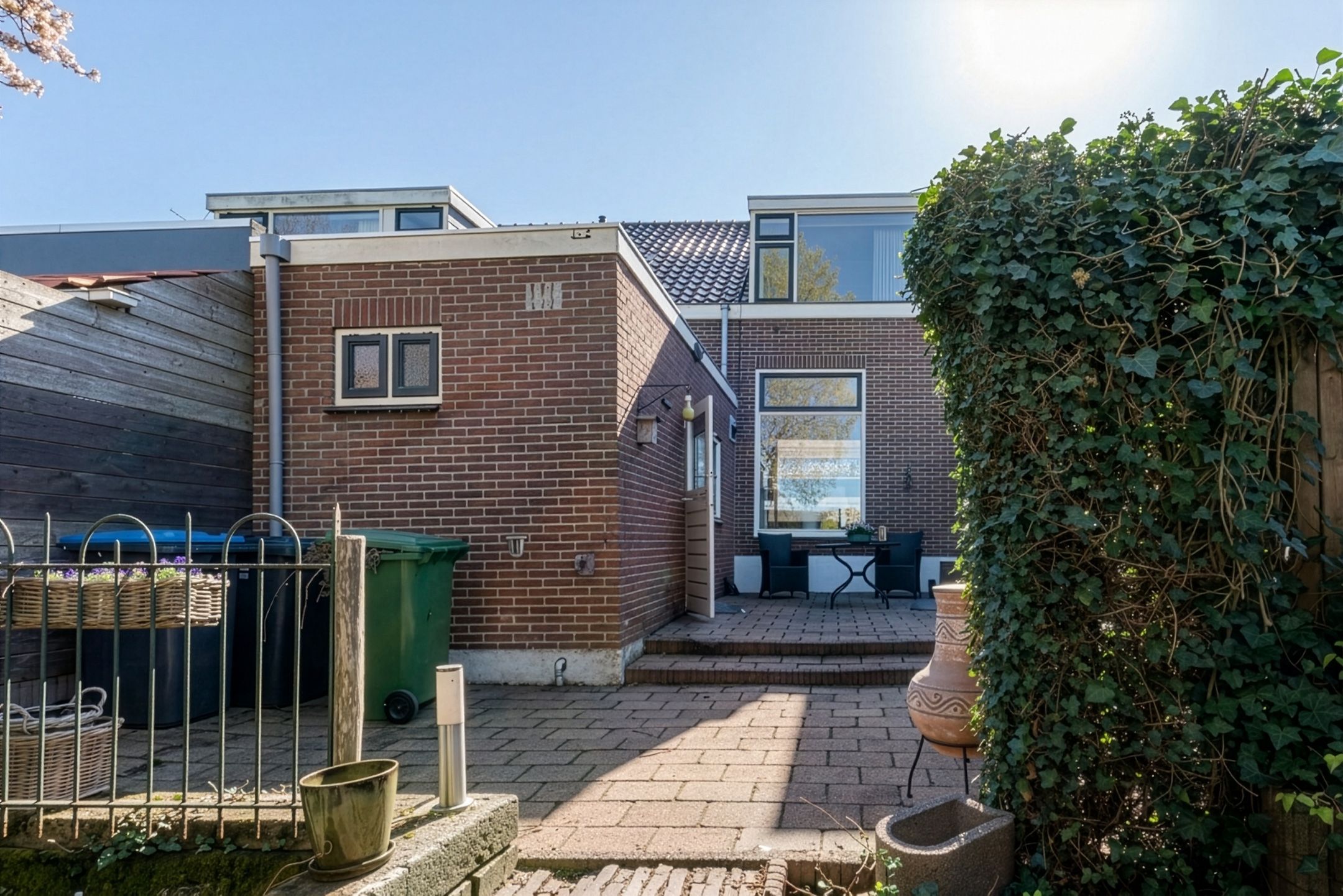 Photo 42 of Noordzijde 75