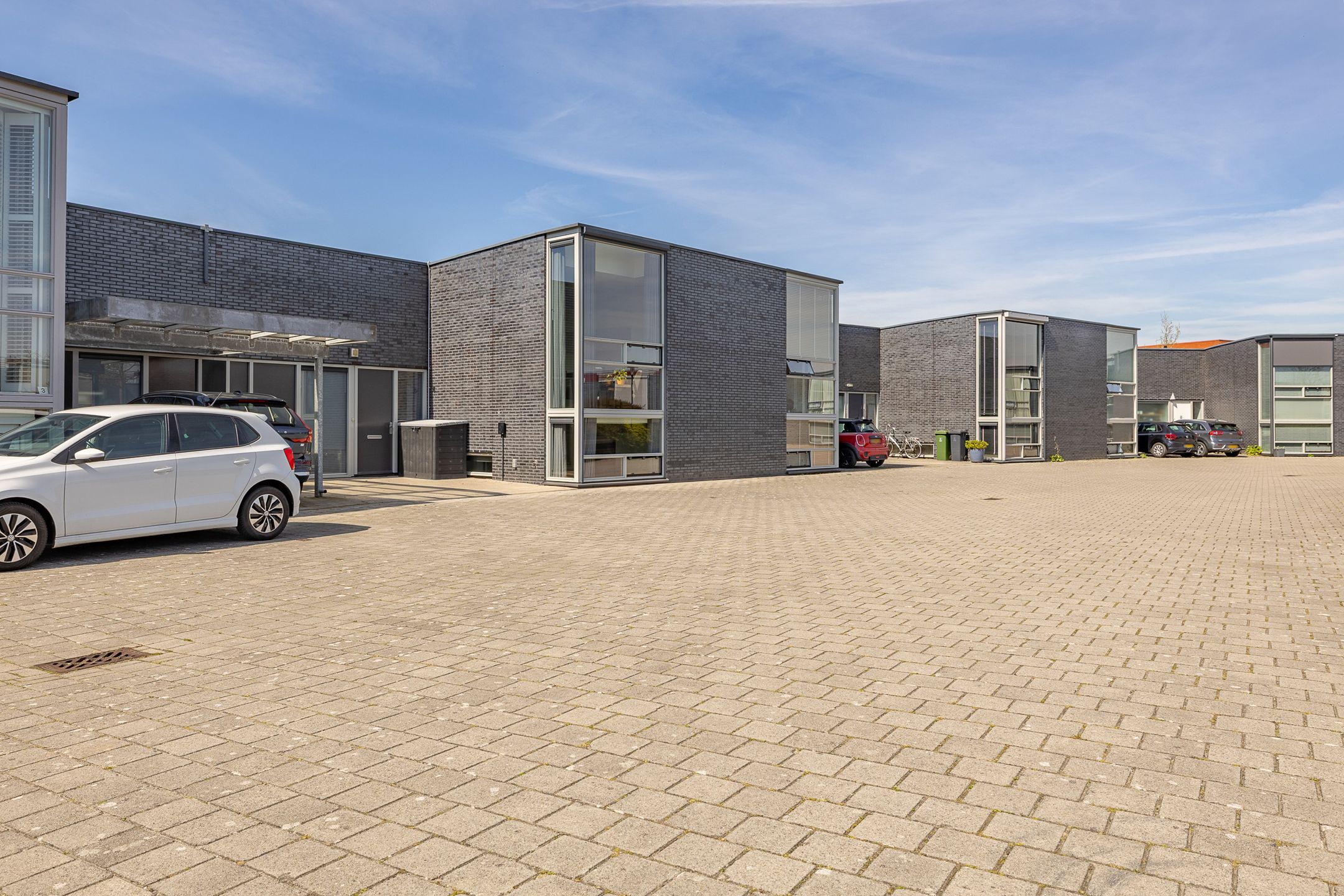 Foto 3 van Mezenhof 4