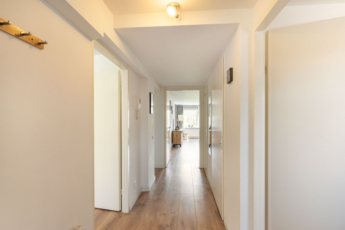 Foto 10 van Sperwerlaan 127