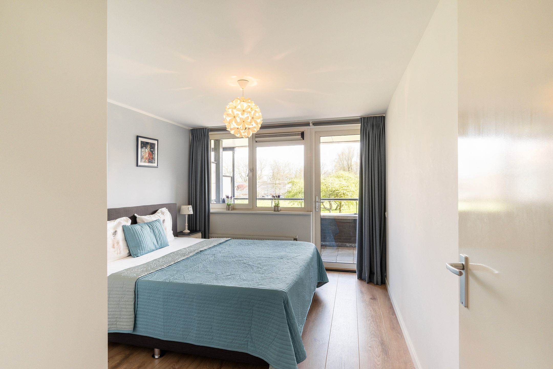 Foto 24 van Sperwerlaan 127