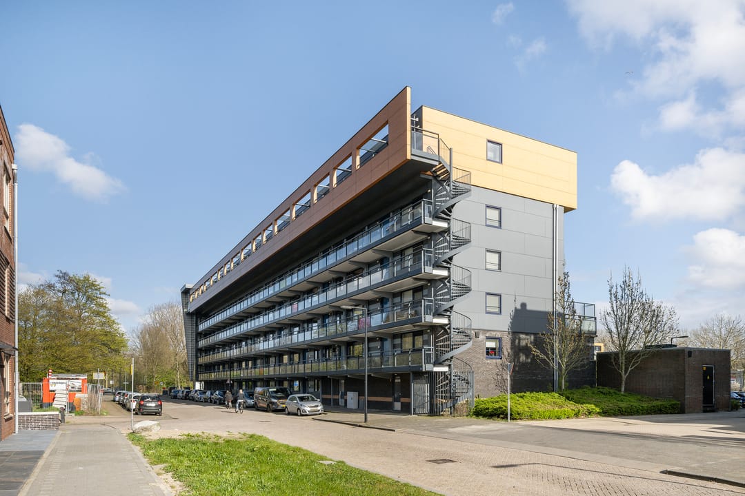 Foto 37 van Sperwerlaan 127