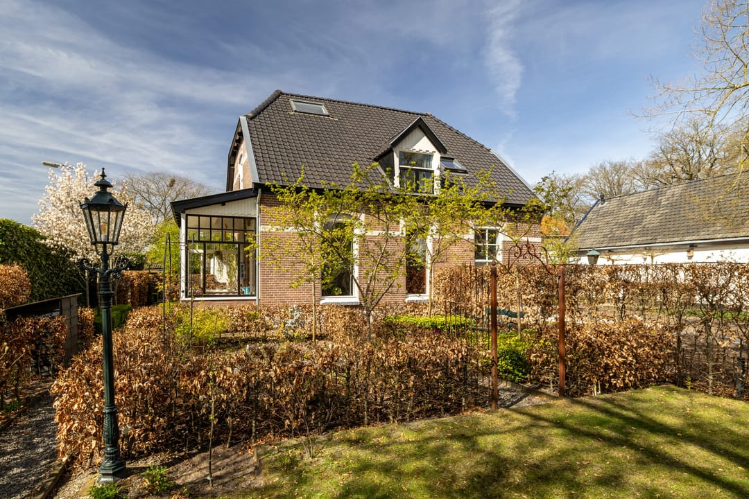 Photo 1 of Lindelaan 27