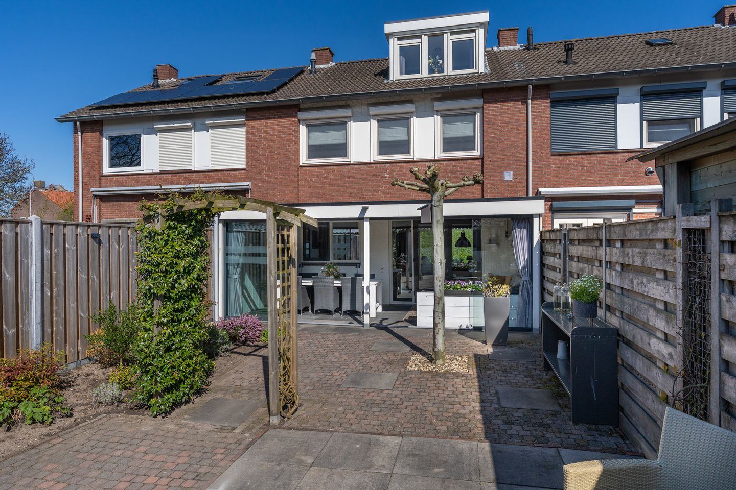 Foto 25 van Koninginnelaan 17