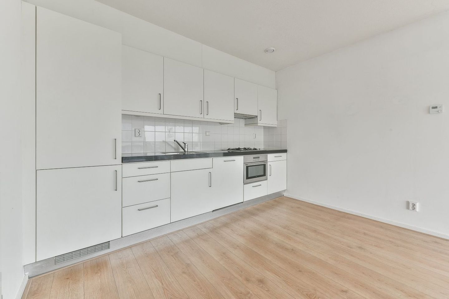 Photo 5 of Jan van Zutphenstraat 821