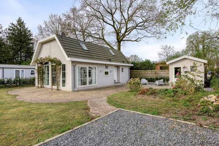 Foto 5 van Apeldoornsestraat 48-128