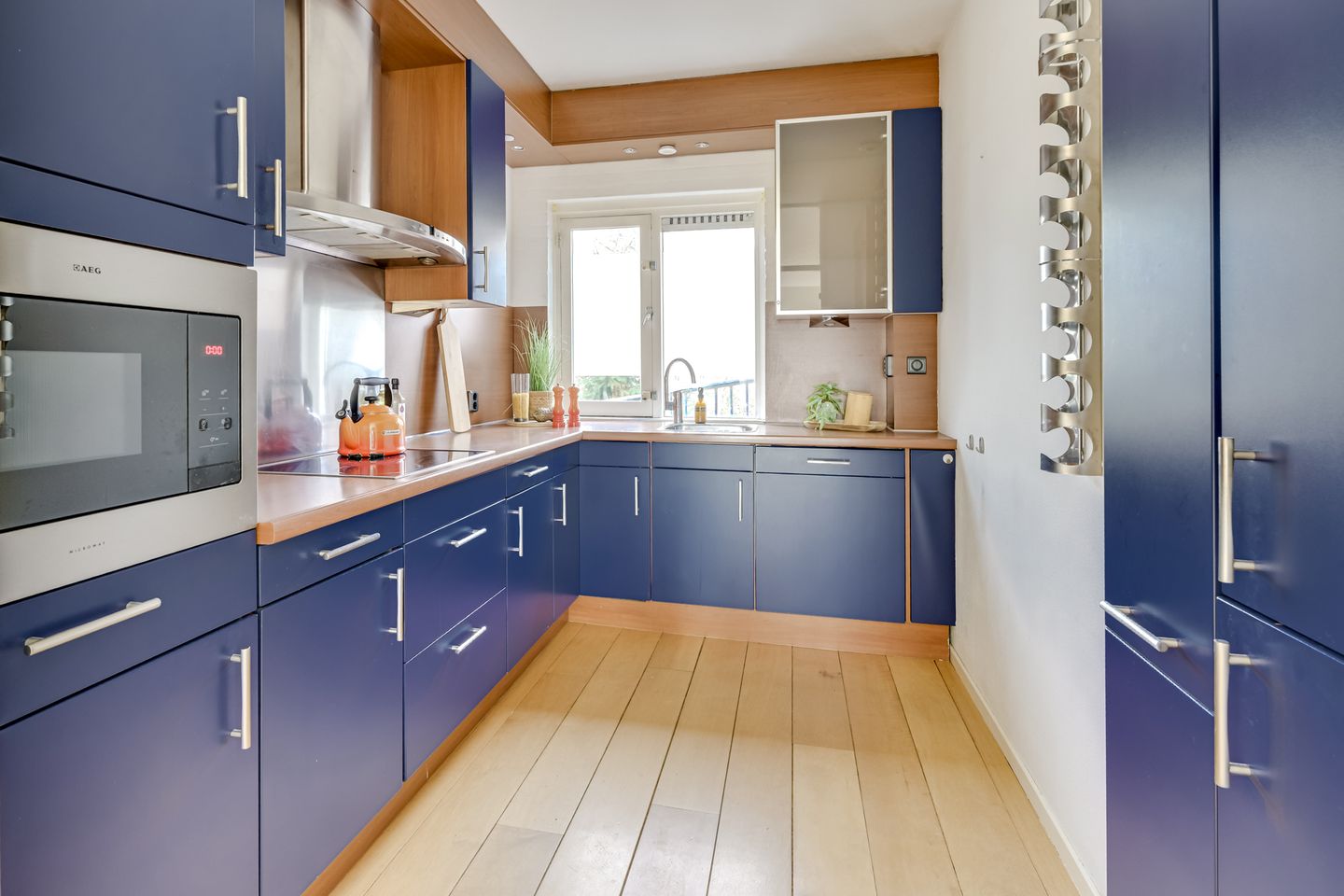 Foto 19 van Eduard Verkadelaan 65