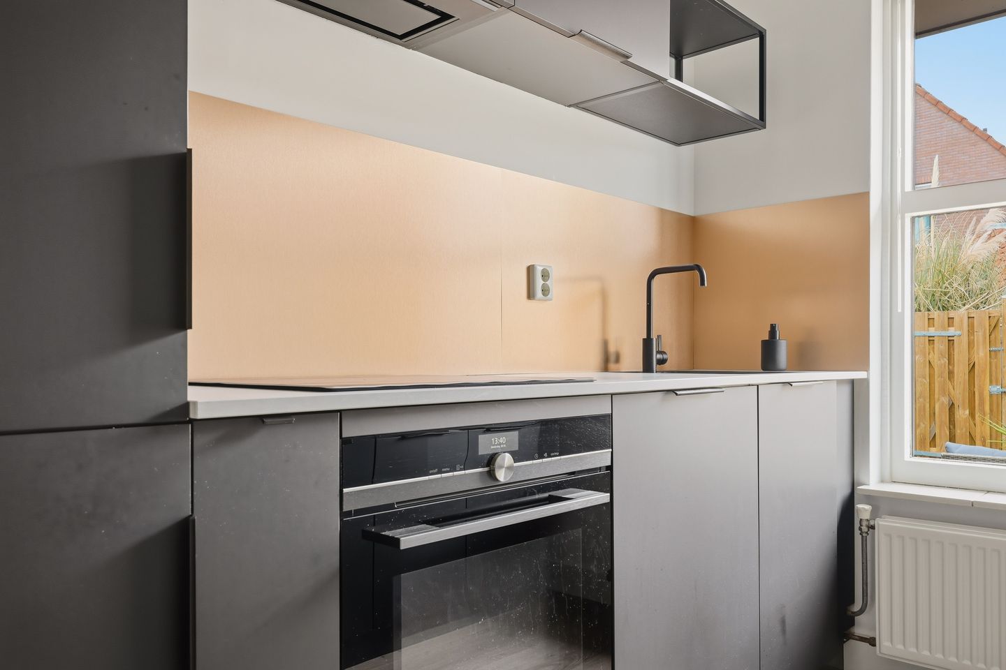 Foto 10 van Tolstoistraat 44