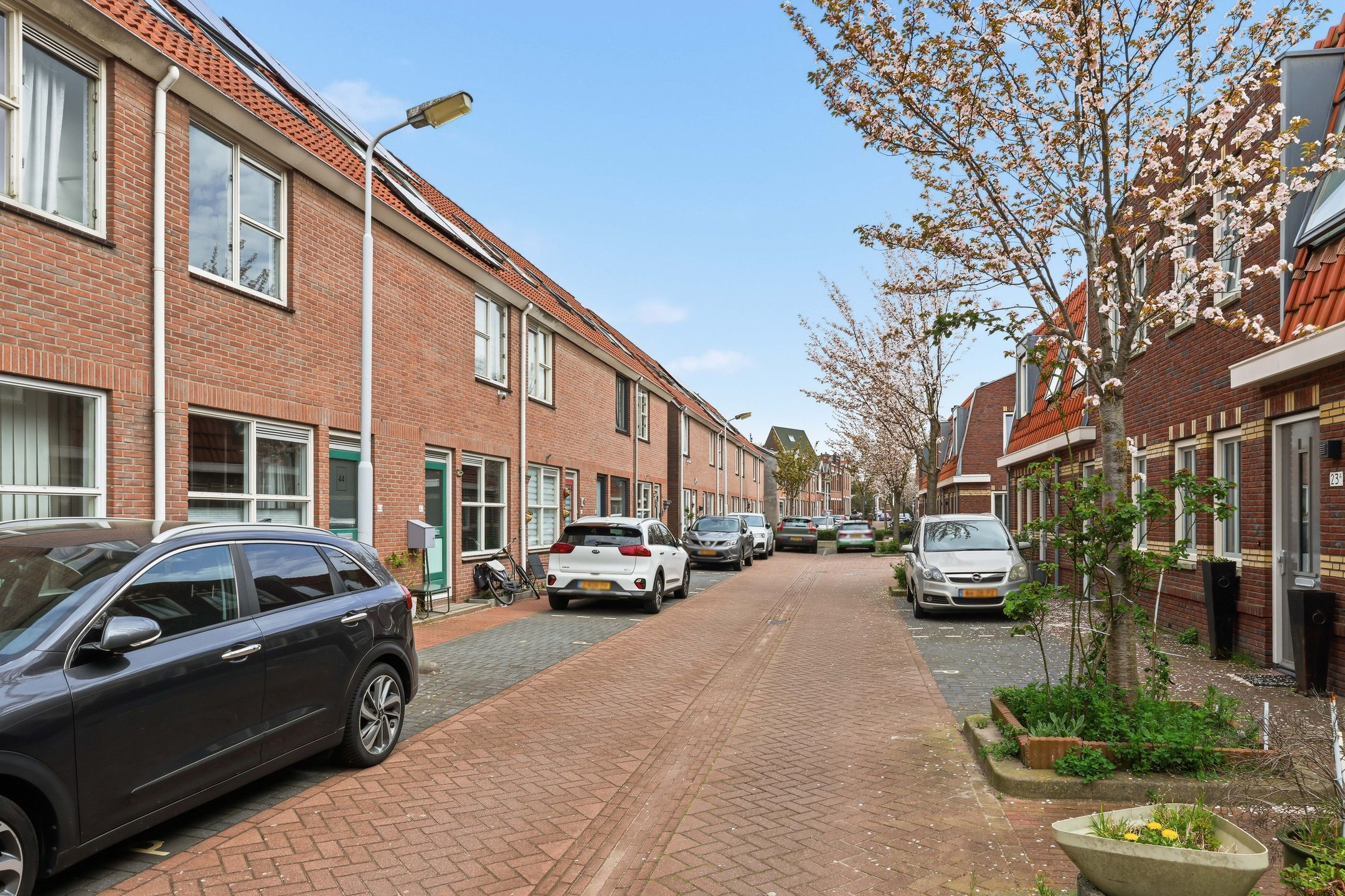 Foto 30 van Tolstoistraat 44