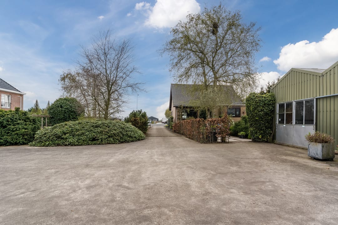 Foto 46 van Burgemeester Smitweg 42