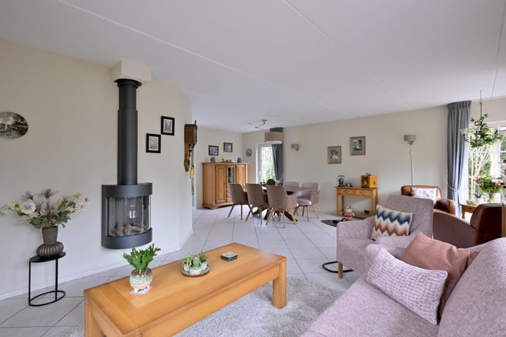 Foto 4 van Rhiender Es 1