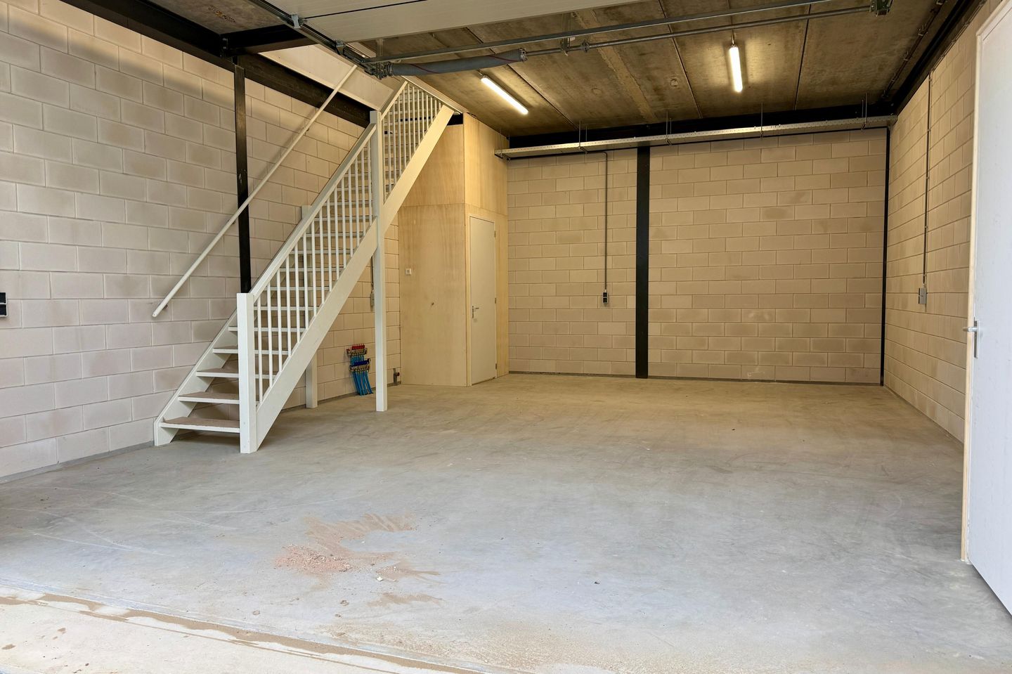 View photo 5 of Albert Einsteinstraat 12-C