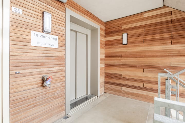 Foto 5 van Sumatraweg 21