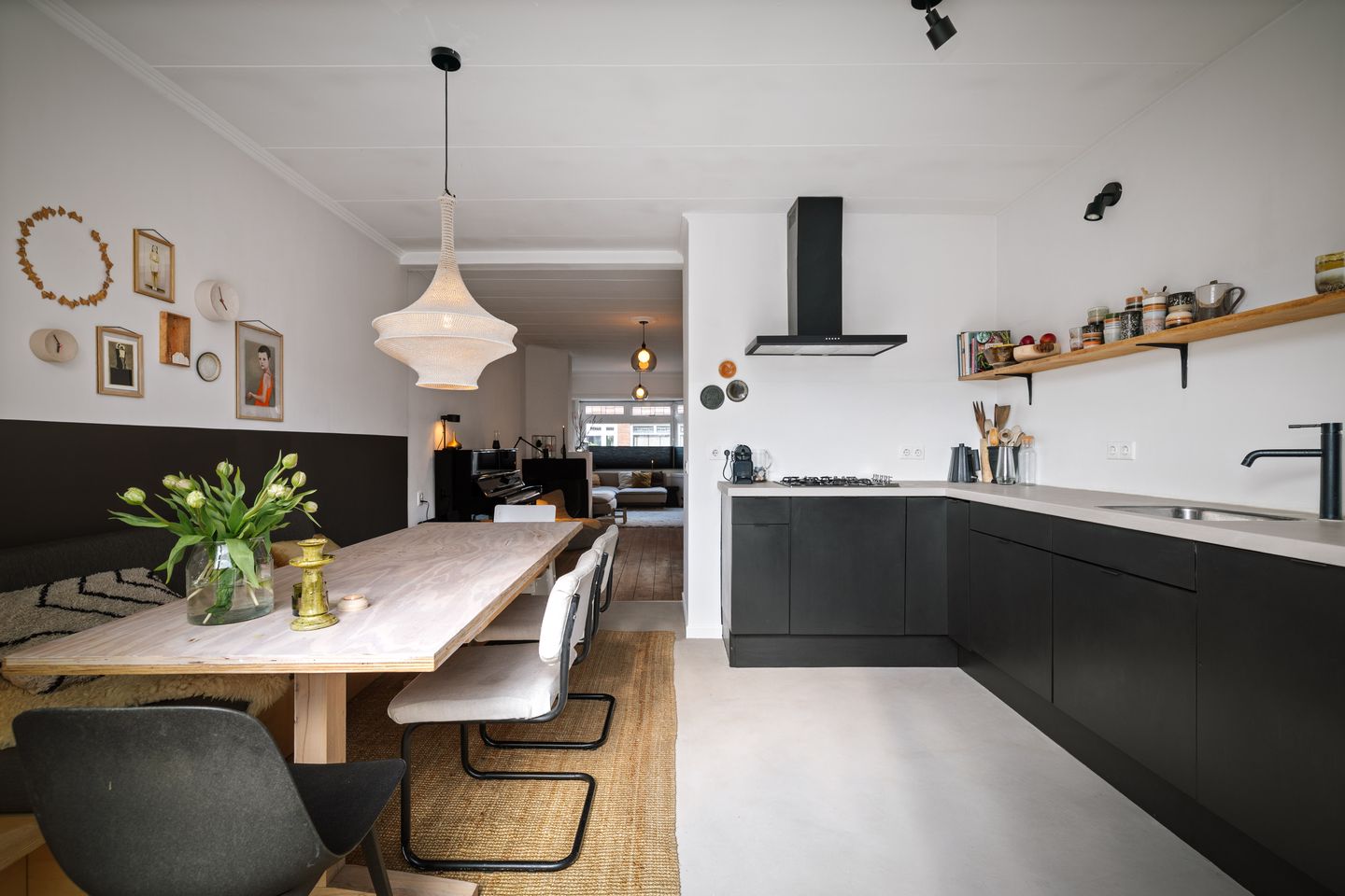 Charming Modernized 1930s Terraced House in Deventer City Centre — 10