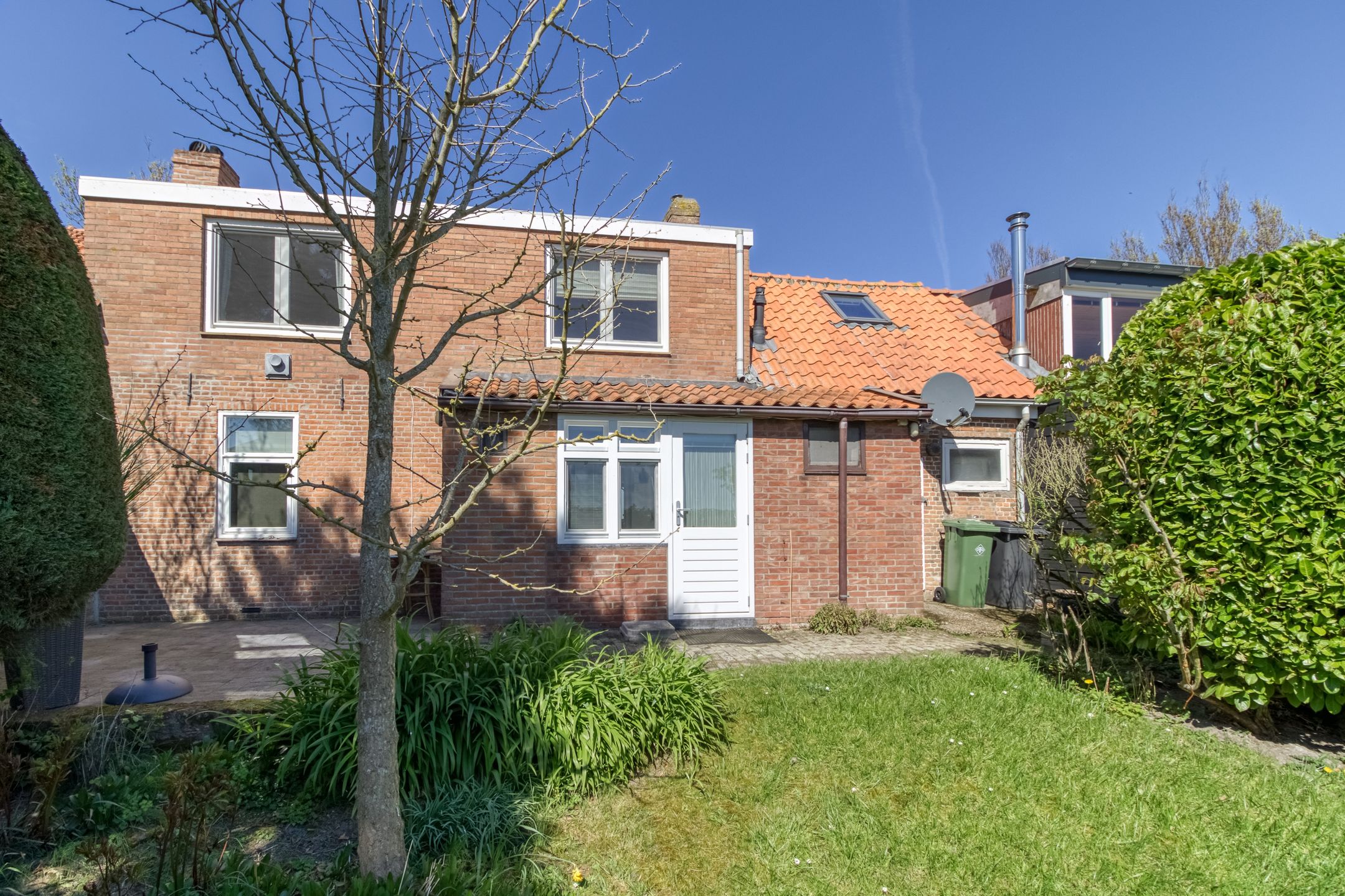 Photo 27 of Sluissestraat 73