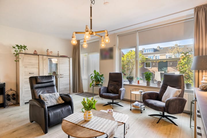 Foto 2 van Omloop 61