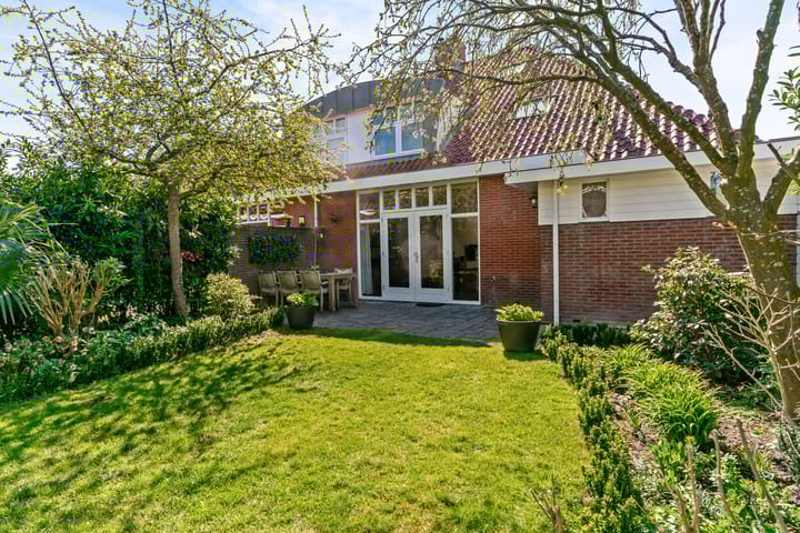 Foto 2 van Mari Andriessenhof 15