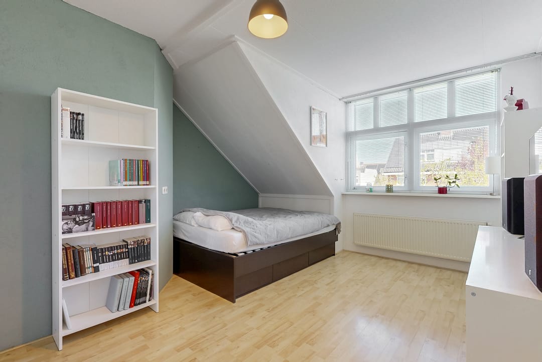 Semi-detached family home in quiet child-friendly neighborhood of Hoorn — 32