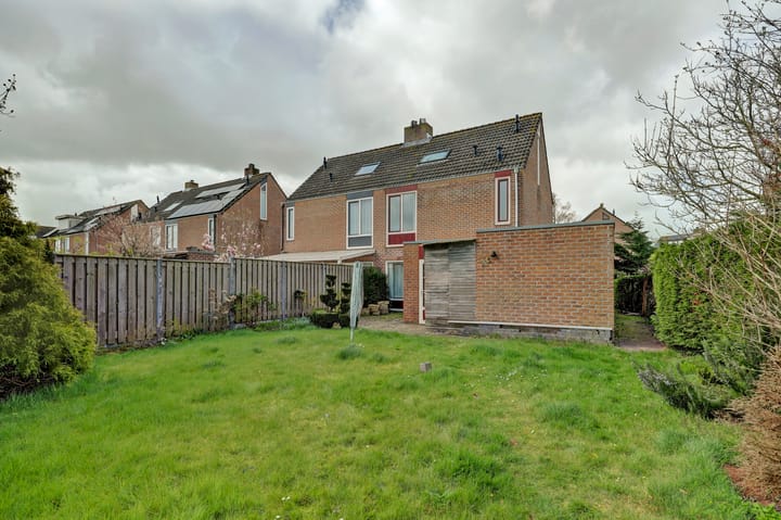 Photo 4 of Bernhardstraat 51