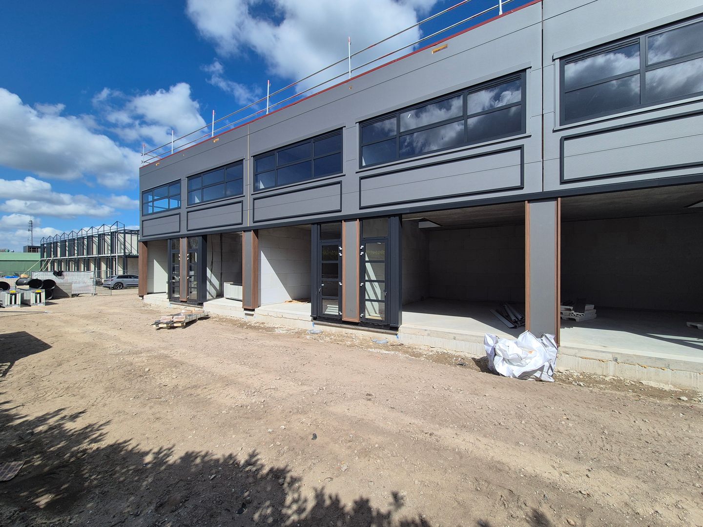 View photo 2 of Krausstraat 39