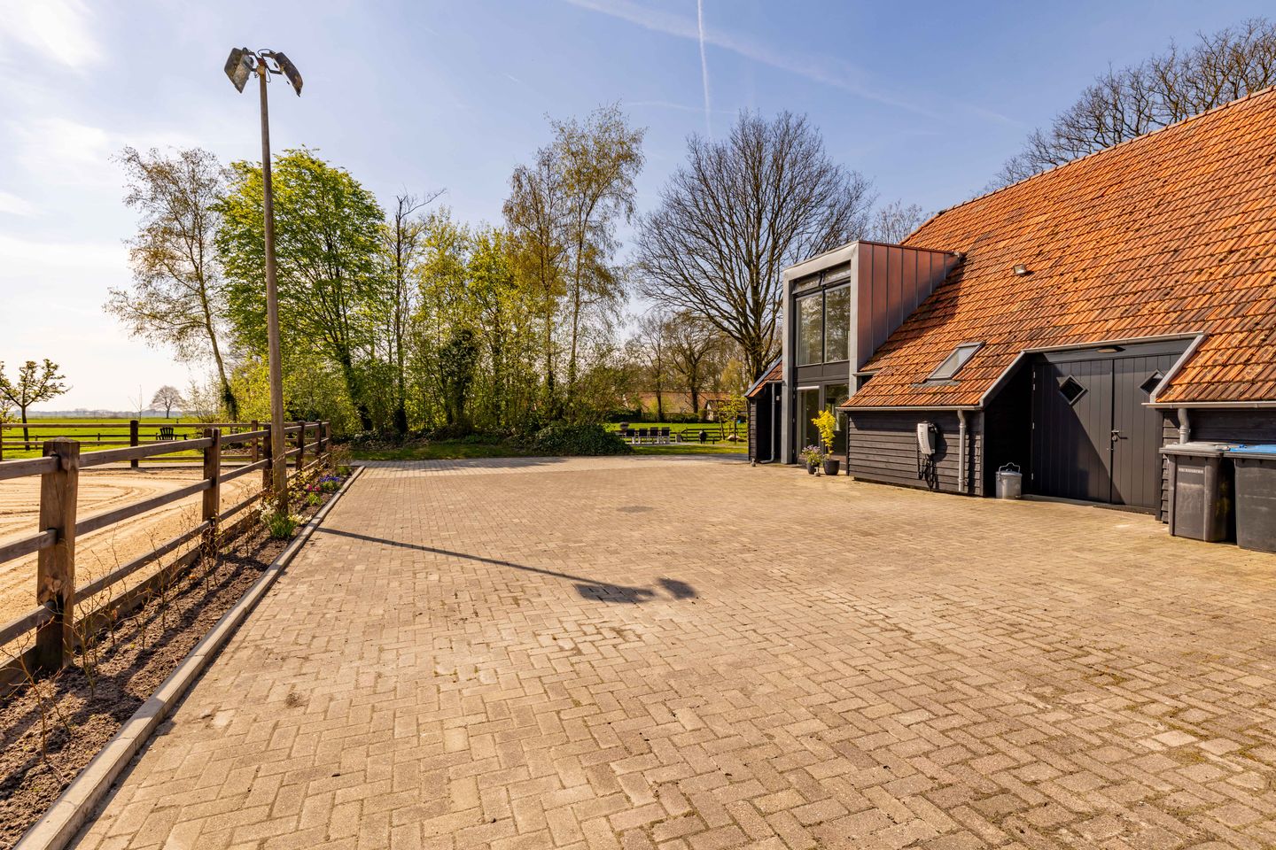 Foto 79 van Burgemeester Jansstraat 23-A