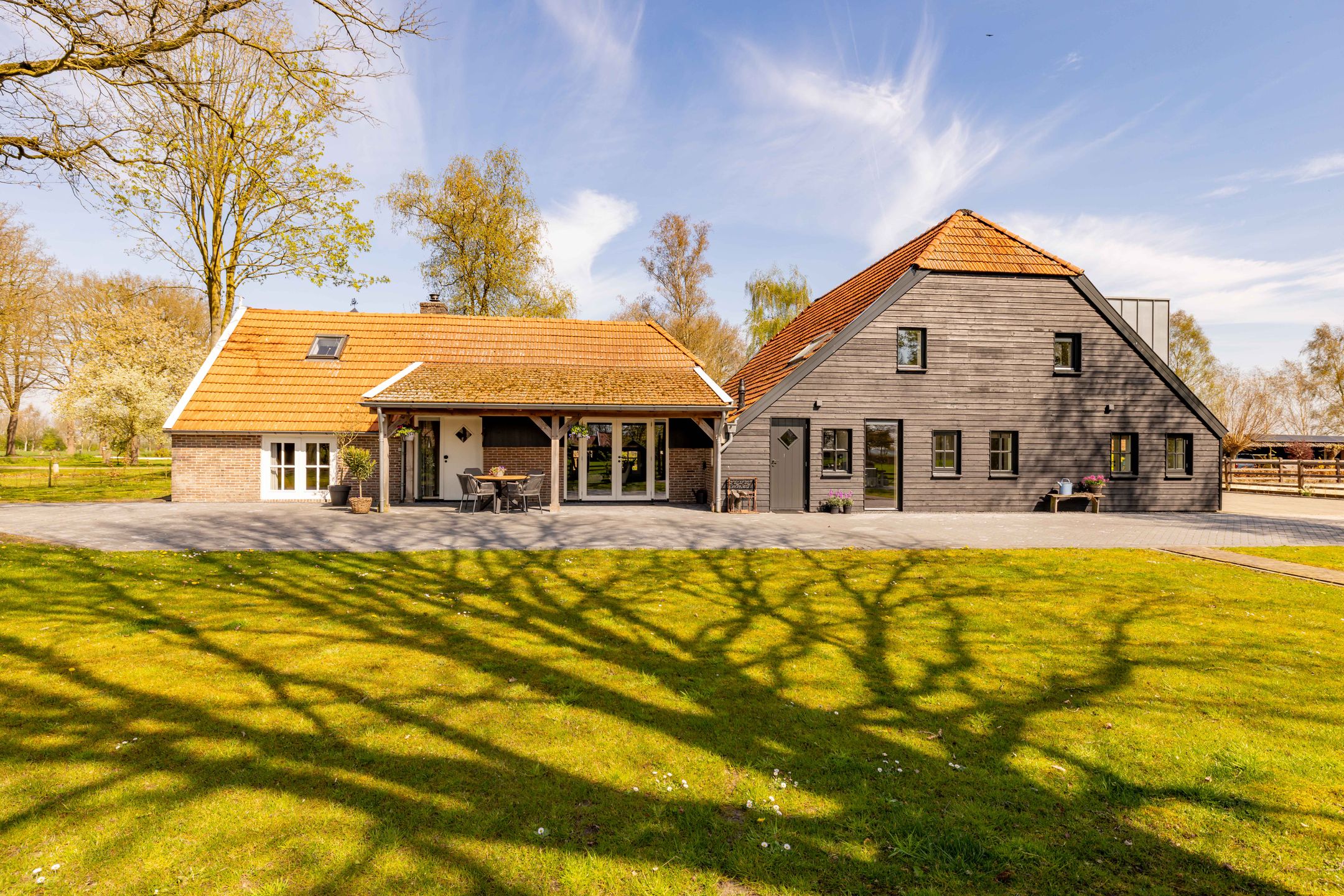 Foto 84 van Burgemeester Jansstraat 23-A