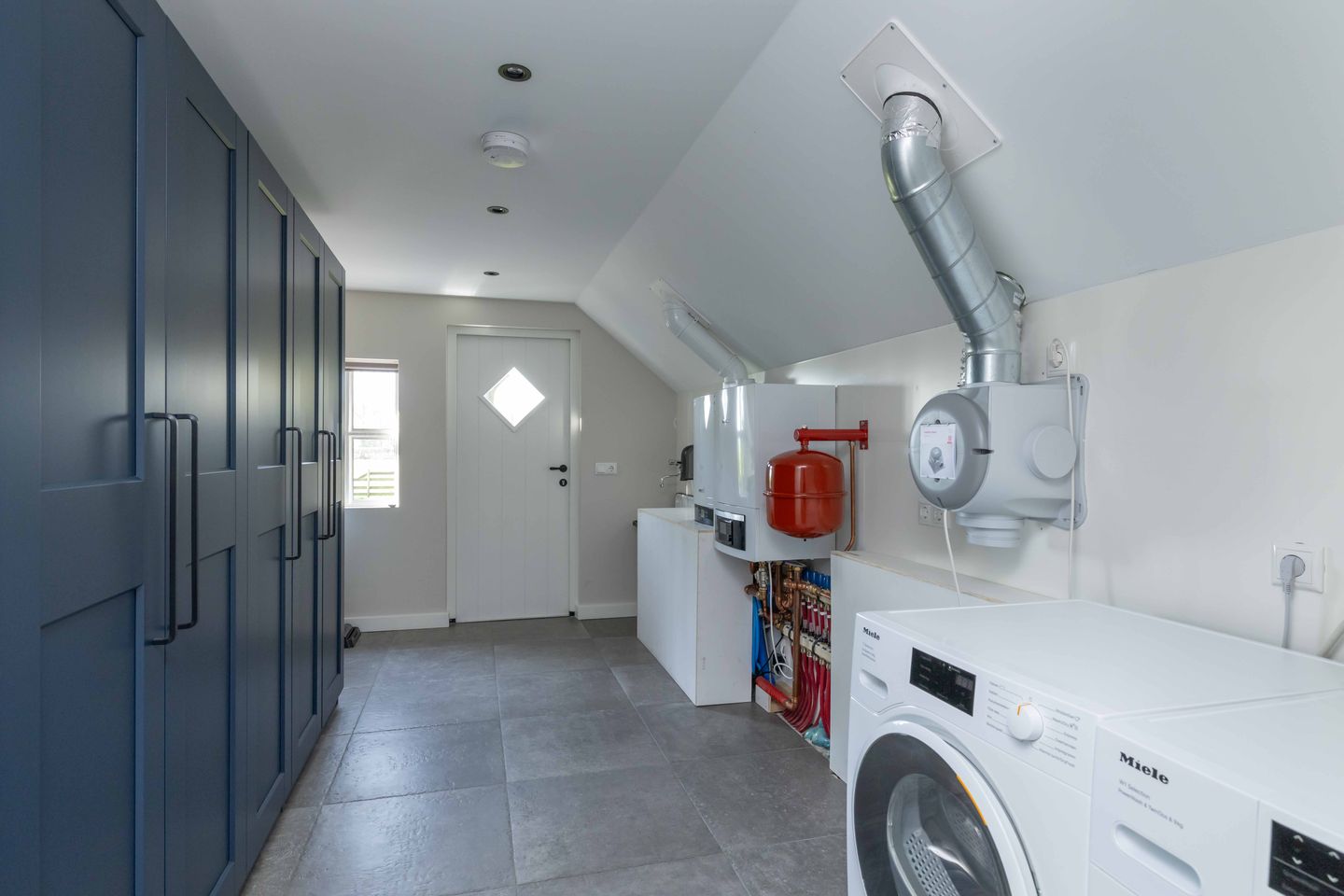 Foto 35 van Burgemeester Jansstraat 23-A