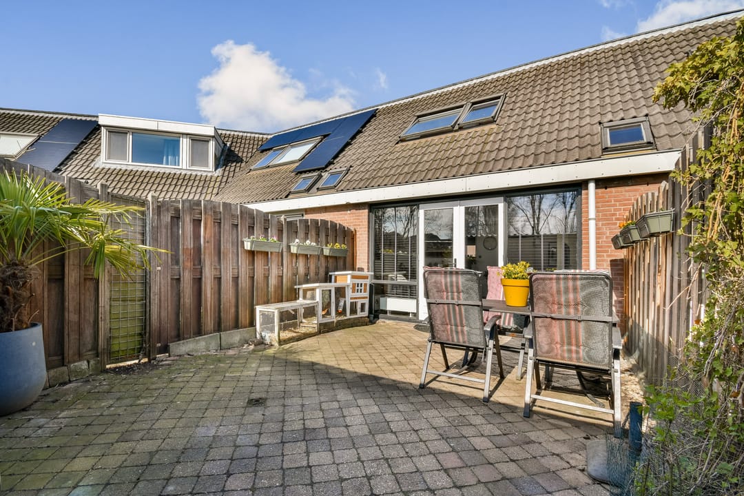 Photo 8 of Castor 25