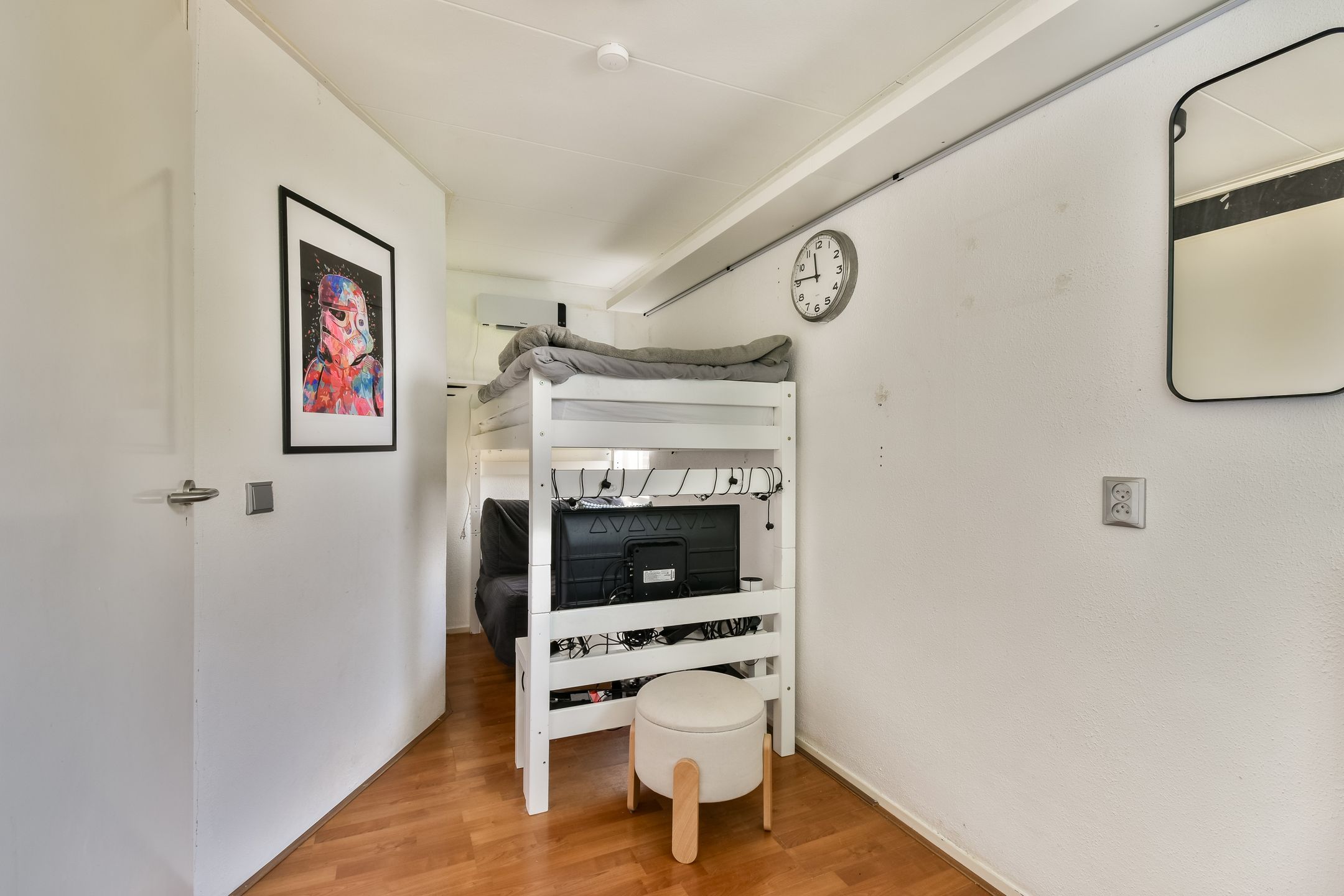 Photo 18 of Castor 25