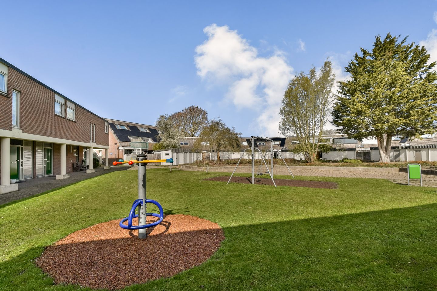 Photo 20 of Castor 25