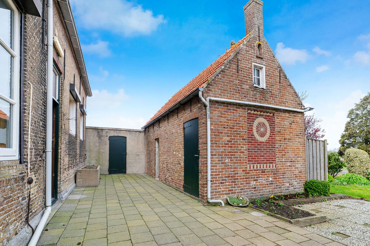 Photo 20 of Roosendaalsebaan 86