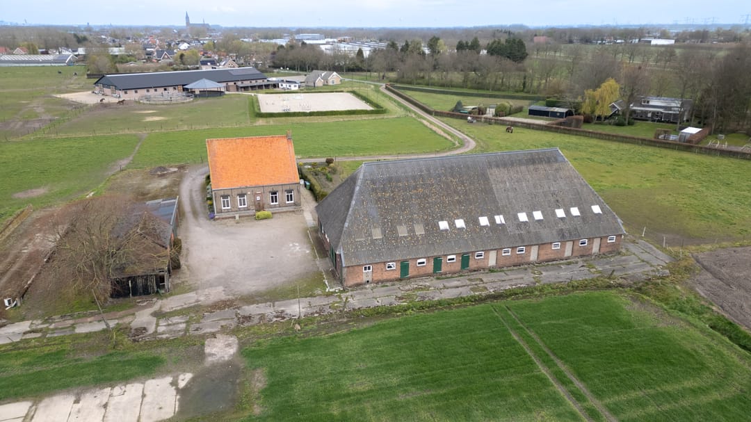 Photo 2 of Roosendaalsebaan 86