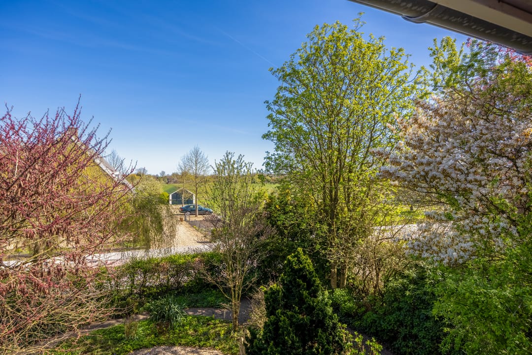 Photo 47 of Bredeweg 88-A