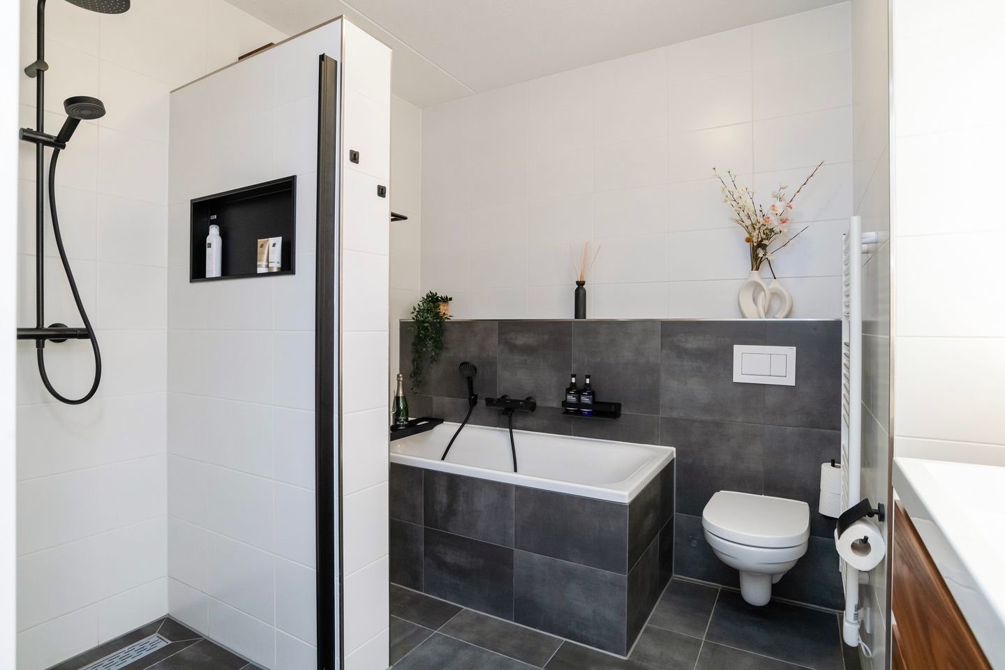 Foto 19 van Jacominastraat 94