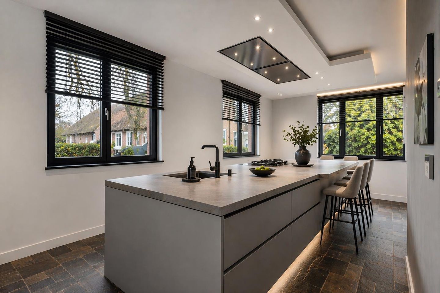 Foto 29 van Molenstraat 46