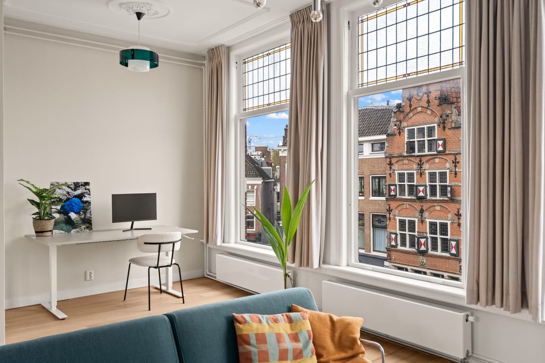 Photo 8 of Voorstraat 15-B